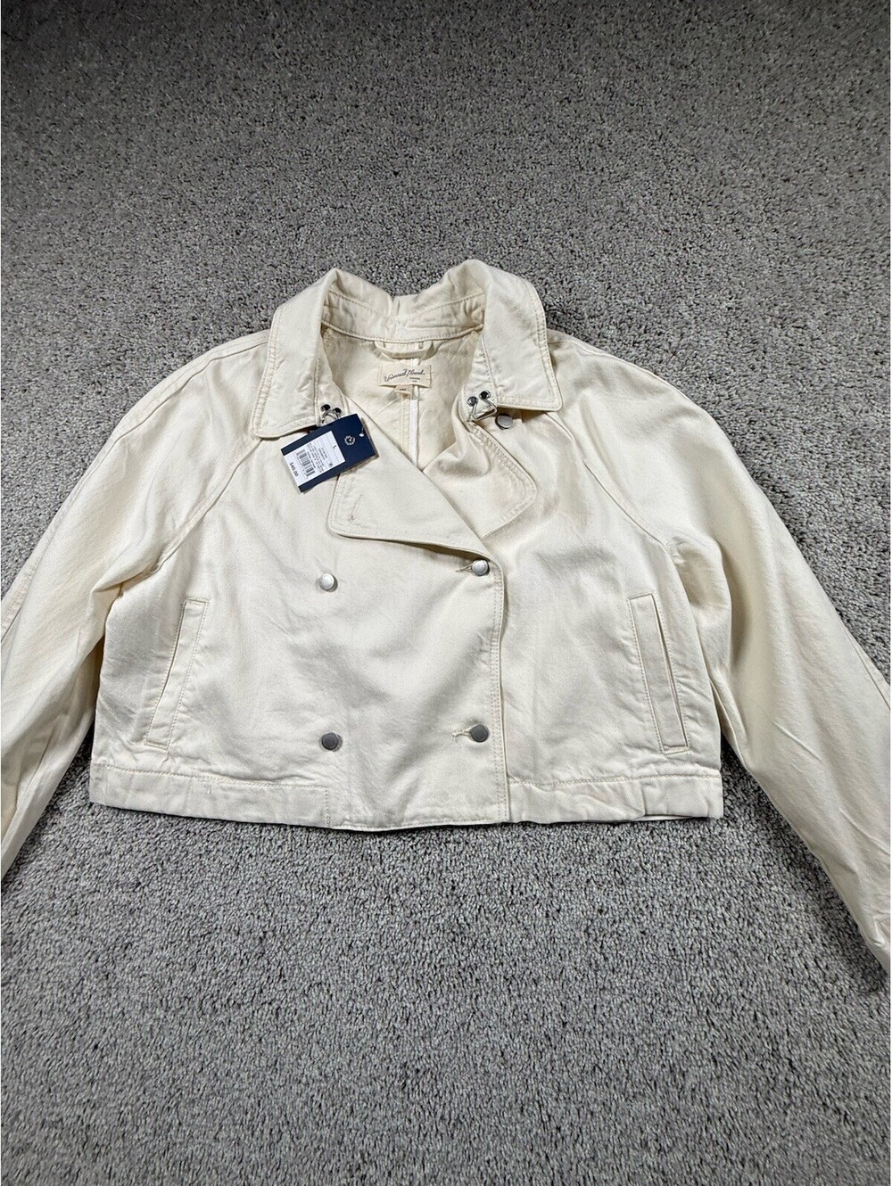NWT Women Denim Cropped Trench Jacket - Universal Thread Off-White Large